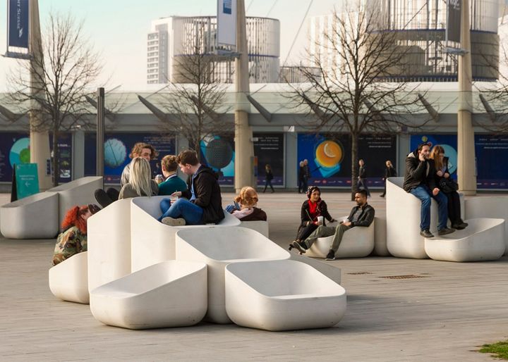 铸造石栏杆,桥梁装饰挂板,晶铸石,铸造石,精铸石,GRC,GRC,UHPC,阿尔博树池坐凳