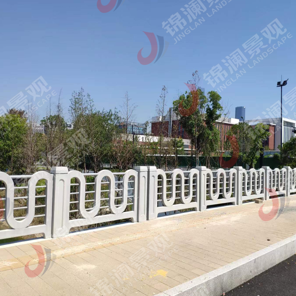 铸造石栏杆,铸造石挂板,晶铸石挂板,晶铸石栏杆,铸造石树池坐凳,泰科石树池,晶铸石,精铸石,泰科石,铸造石桥梁装饰