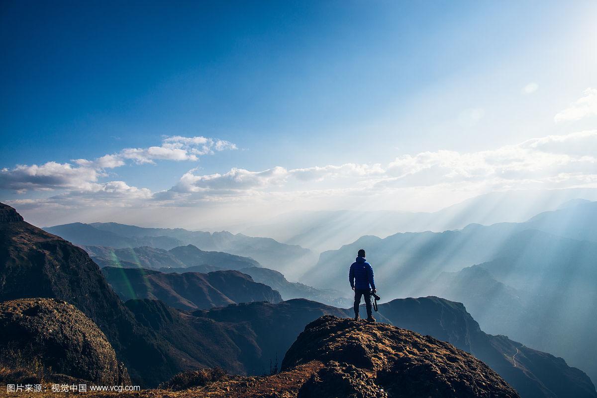 铸造石栏杆,铸造石挂板,晶铸石挂板,晶铸石栏杆,铸造石树池坐凳,泰科石树池,晶铸石,精铸石,泰科石,铸造石桥梁装饰