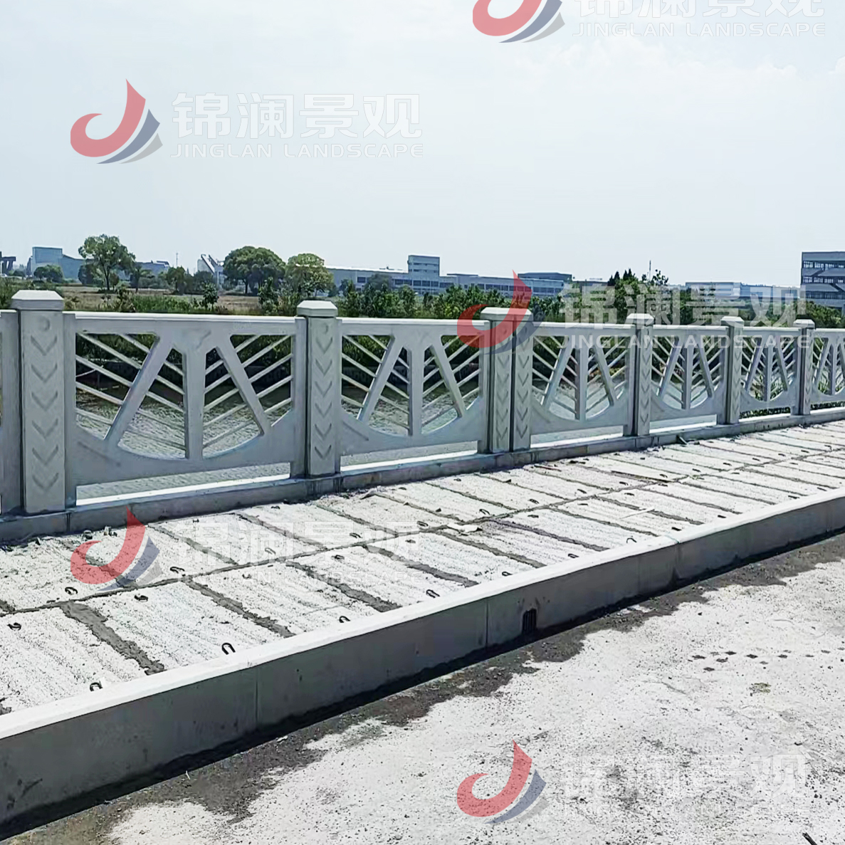 铸造石栏杆,铸造石挂板,晶铸石挂板,晶铸石栏杆,铸造石树池坐凳,泰科石树池,晶铸石,精铸石,泰科石,铸造石桥梁装饰