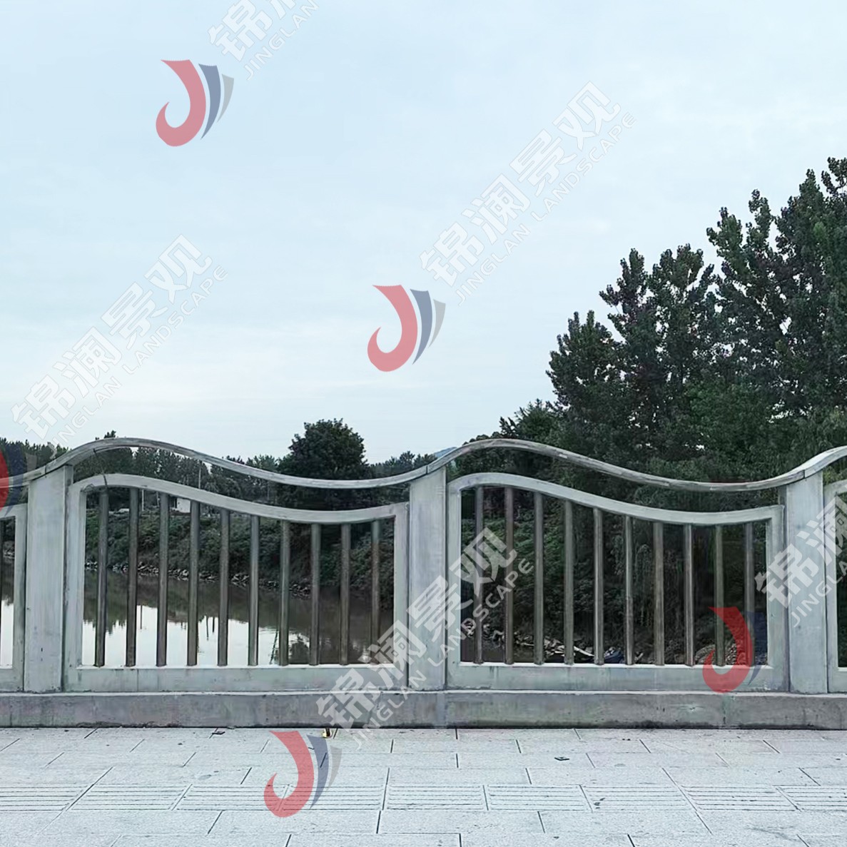 铸造石栏杆,铸造石挂板,晶铸石挂板,晶铸石栏杆,铸造石树池坐凳,泰科石树池,晶铸石,精铸石,泰科石,铸造石桥梁装饰