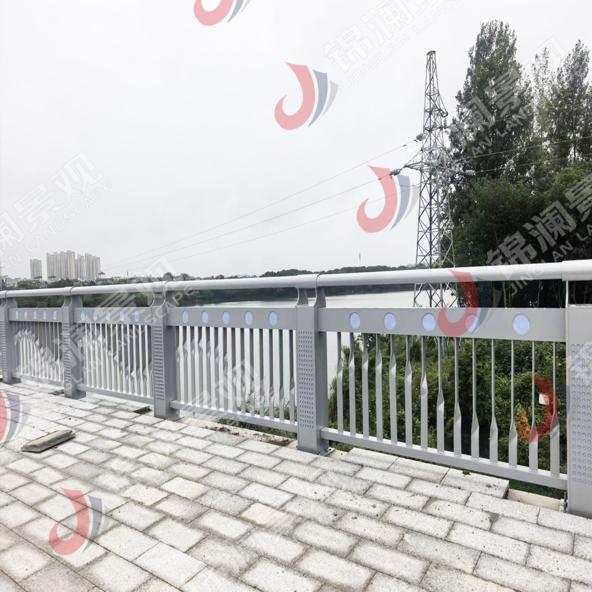 景观栏杆,桥梁装饰,铸造石,晶铸石,精铸石,铝合金栏杆,铝合金防撞护栏,UHPC装饰挂板,UHPC清水板,GRC