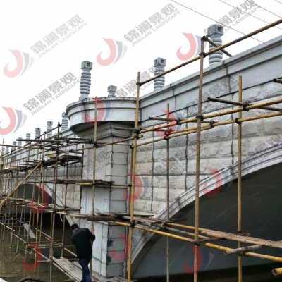 铸造石桥装施工现场