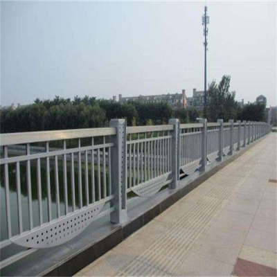 国家对桥梁栏杆有哪些规范？