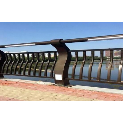 桥梁栏杆到底是为了美观还是为了防护